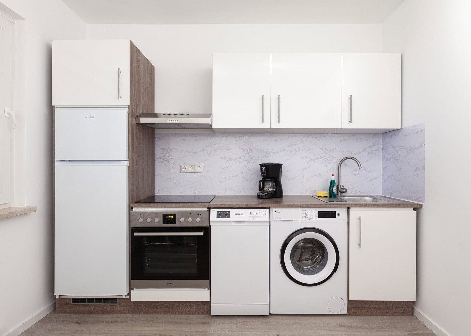 Pronájem bytu 2+1 58 m², Kassel, Hessen Pronájem bytu 2+1 58 m², Kassel, Hessen
