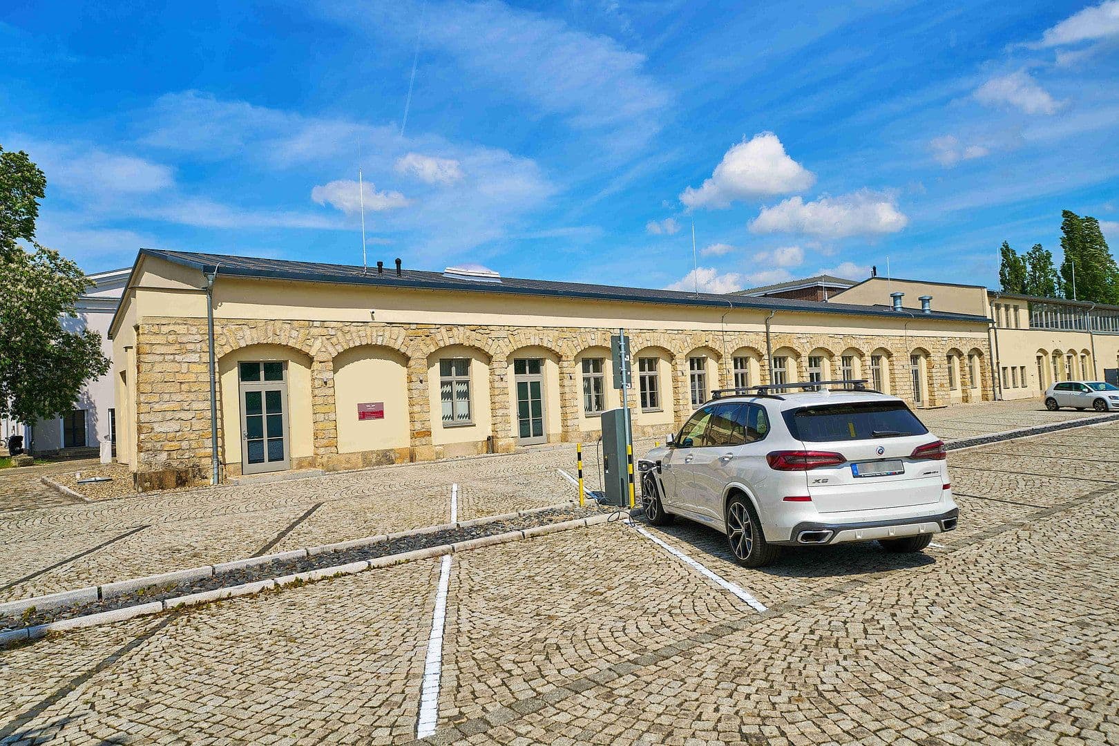Pronájem nebytového prostoru 287 m², Königsbrücker Straße 96, Dresden, Sasko Pronájem nebytového prostoru 287 m², Königsbrücker Straße 96, Dresden, Sasko