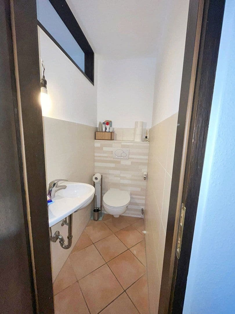 Pronájem bytu 3+1 120 m², Zellhäuser Str. 17, Mainhausen, Hessen Pronájem bytu 3+1 120 m², Zellhäuser Str. 17, Mainhausen, Hessen