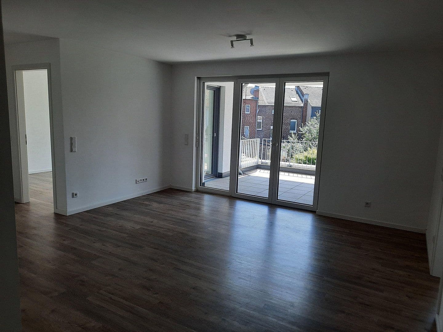 Pronájem bytu 3+1 79 m², Bahnstraße 78, Grevenbroich, Severní Porýní-Vestfálsko Pronájem bytu 3+1 79 m², Bahnstraße 78, Grevenbroich, Severní Porýní-Vestfálsko