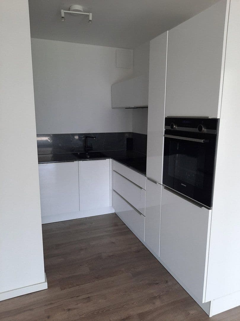 Pronájem bytu 3+1 79 m², Bahnstraße 78, Grevenbroich, Severní Porýní-Vestfálsko Pronájem bytu 3+1 79 m², Bahnstraße 78, Grevenbroich, Severní Porýní-Vestfálsko