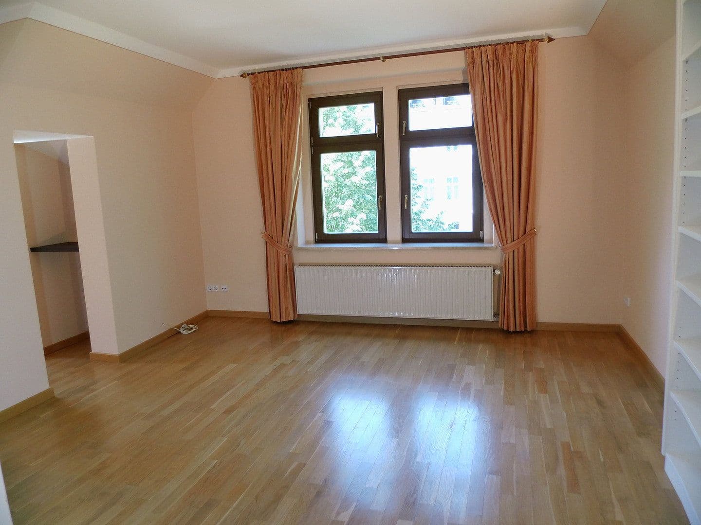 Pronájem bytu 5+1 178 m², Zhořelec, Sasko Pronájem bytu 5+1 178 m², Zhořelec, Sasko
