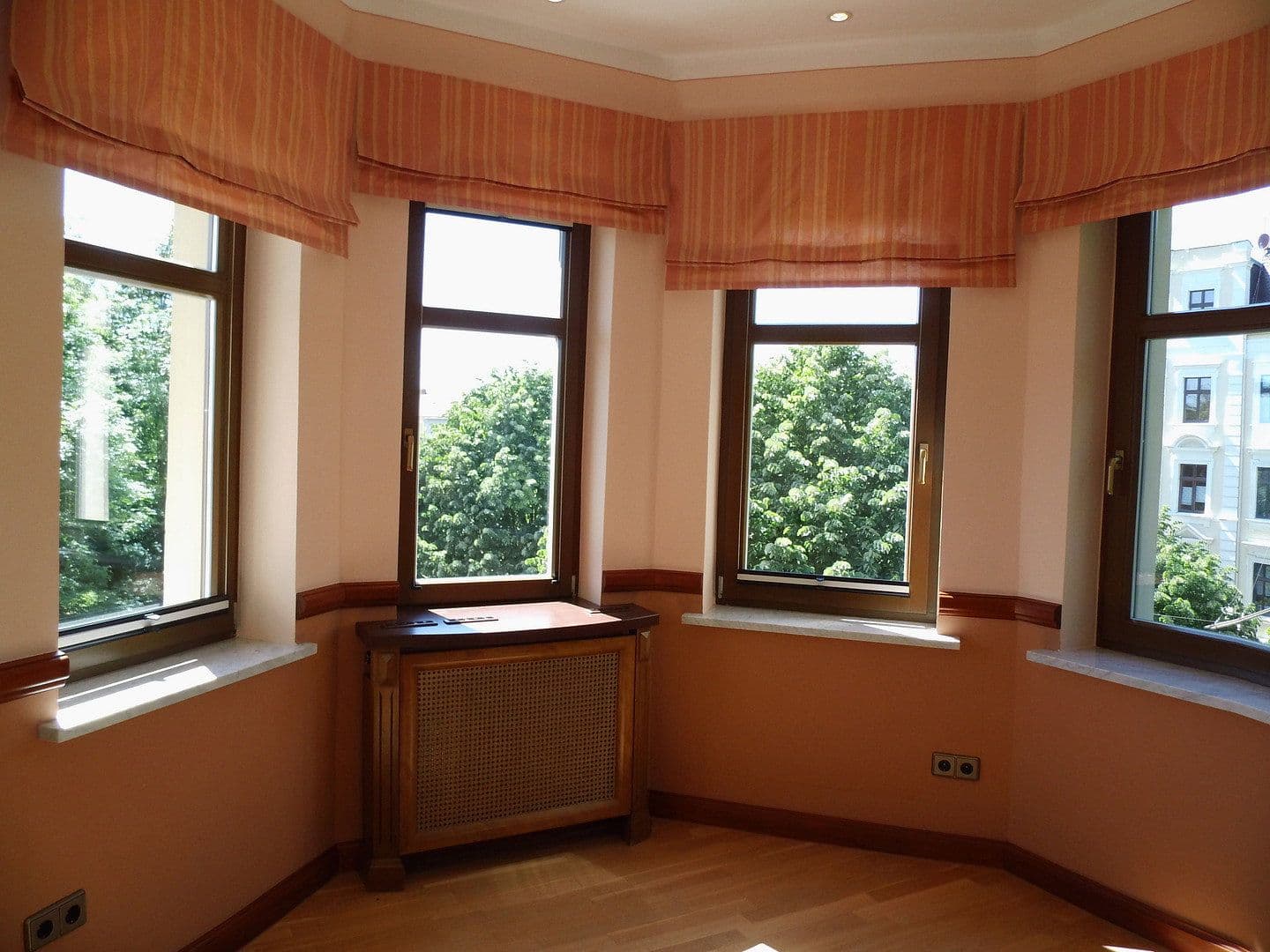 Pronájem bytu 5+1 178 m², Zhořelec, Sasko Pronájem bytu 5+1 178 m², Zhořelec, Sasko