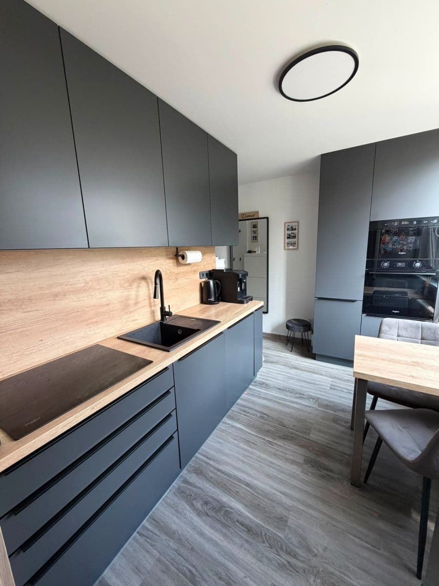 Pronájem bytu 2+1 50 m², Novosady, Holešov, Zlínský kraj Pronájem bytu 2+1 50 m², Novosady, Holešov, Zlínský kraj