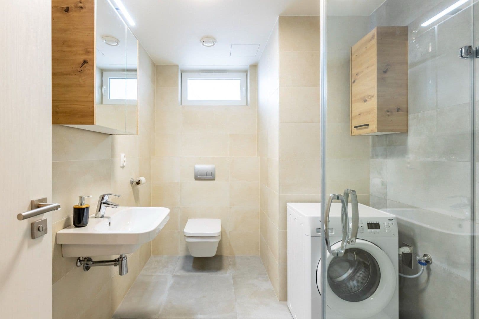 Pronájem bytu 2+kk 53 m², Mezilehlá, Praha, Praha Pronájem bytu 2+kk 53 m², Mezilehlá, Praha, Praha
