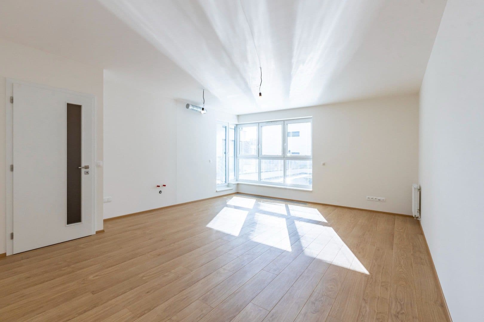 Pronájem bytu 2+kk 53 m², Mezilehlá, Praha, Praha Pronájem bytu 2+kk 53 m², Mezilehlá, Praha, Praha