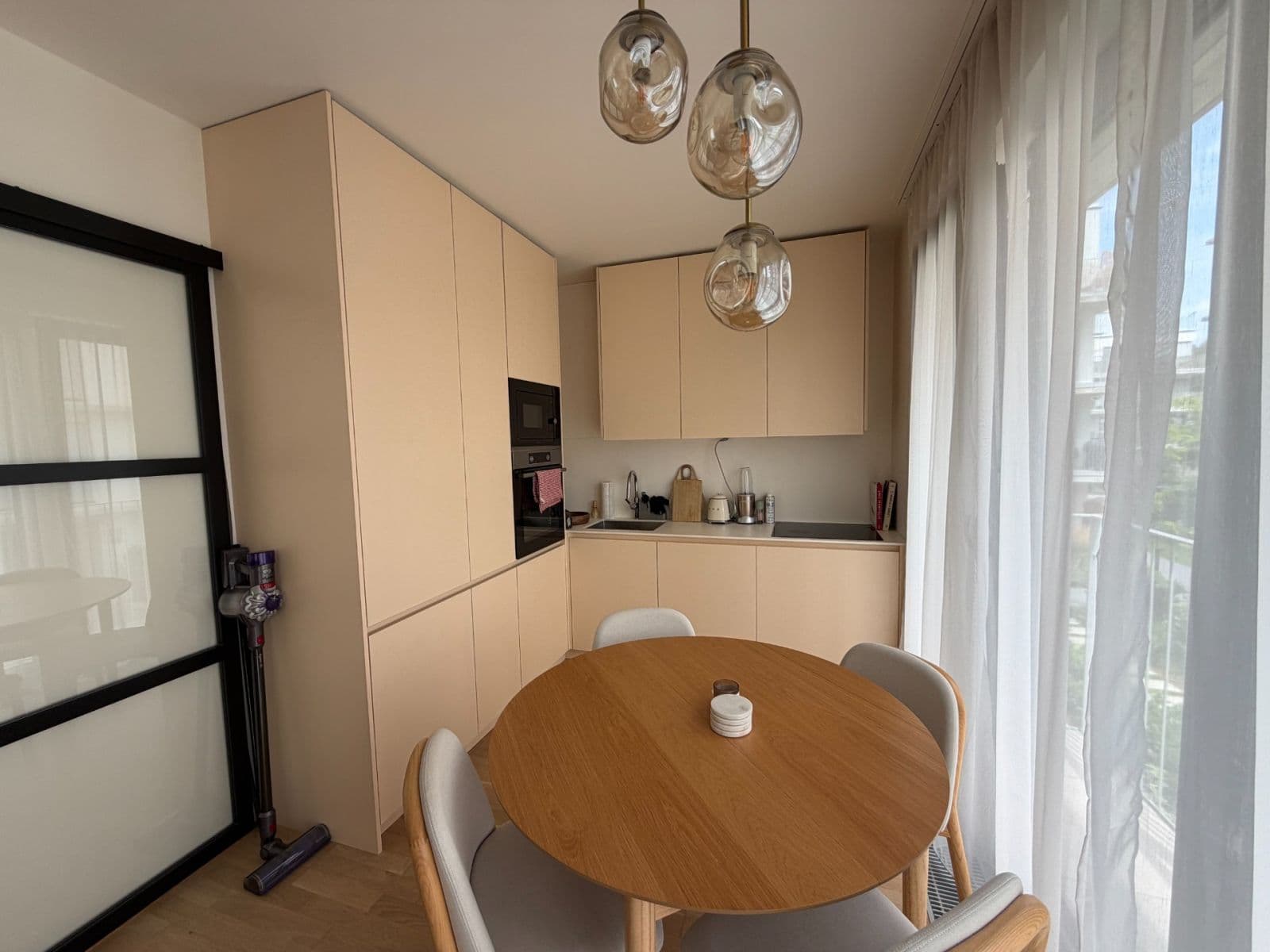 Pronájem bytu 1+kk 37 m², Šenácká, Praha, Praha Pronájem bytu 1+kk 37 m², Šenácká, Praha, Praha