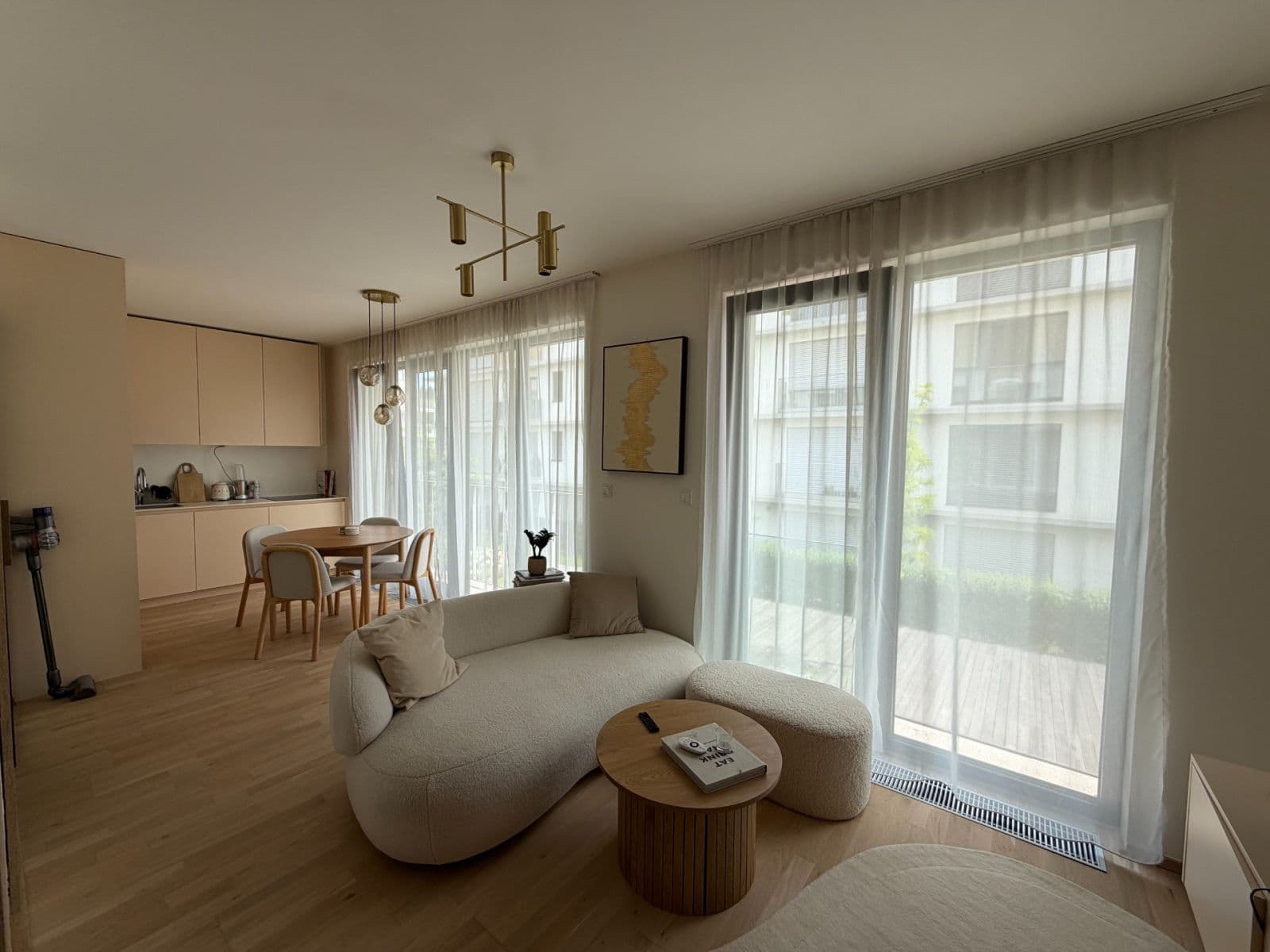 Pronájem bytu 1+kk 37 m², Šenácká, Praha, Praha Pronájem bytu 1+kk 37 m², Šenácká, Praha, Praha