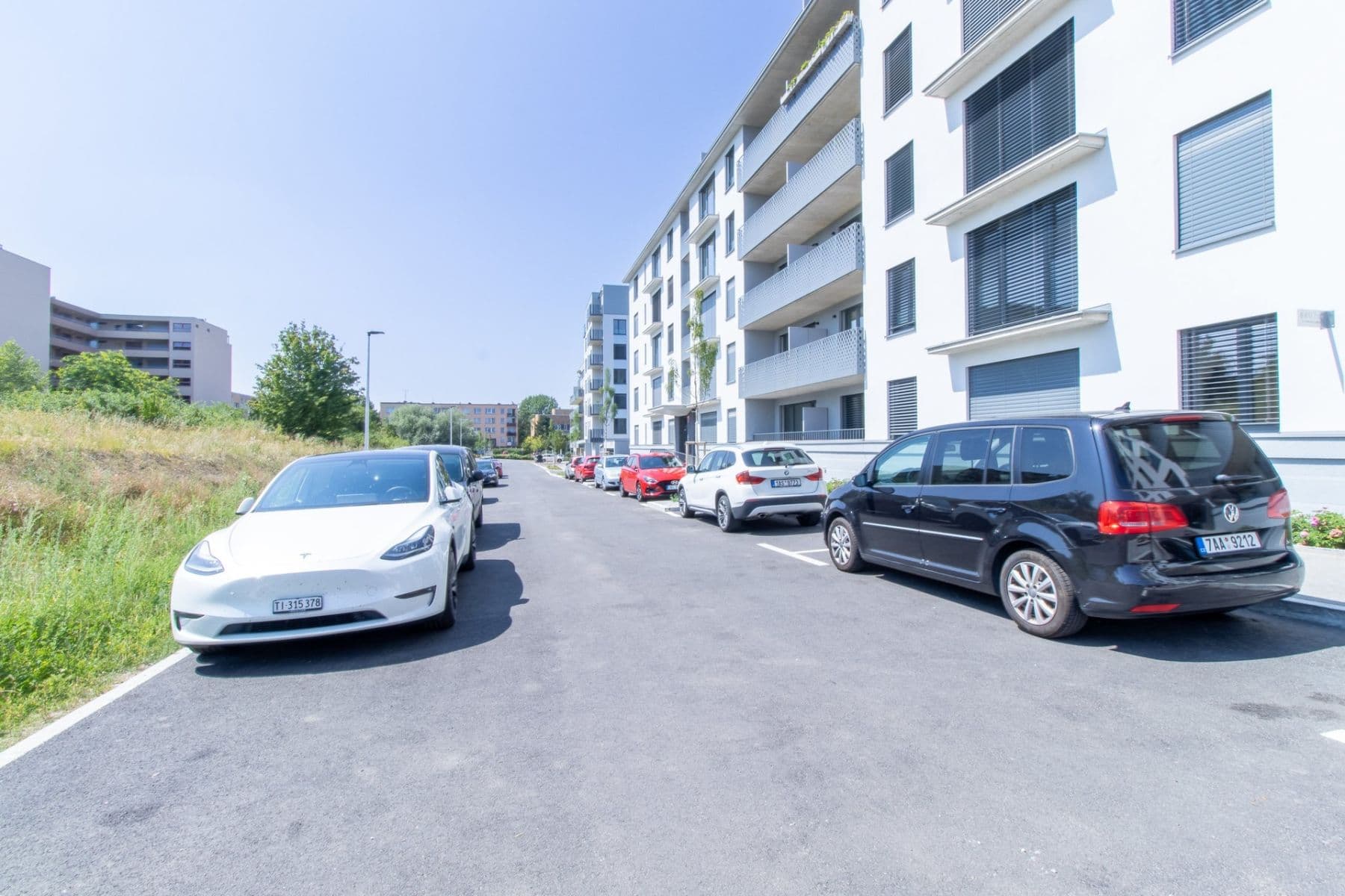 Pronájem bytu 2+kk 50 m², Divíškové, Praha, Praha Pronájem bytu 2+kk 50 m², Divíškové, Praha, Praha