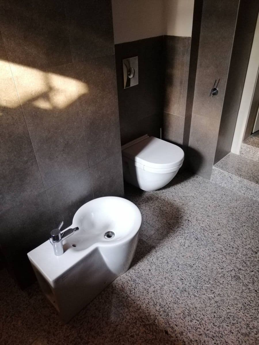 Pronájem bytu 2+kk 62 m², Macharovo náměstí, Praha, Praha Pronájem bytu 2+kk 62 m², Macharovo náměstí, Praha, Praha