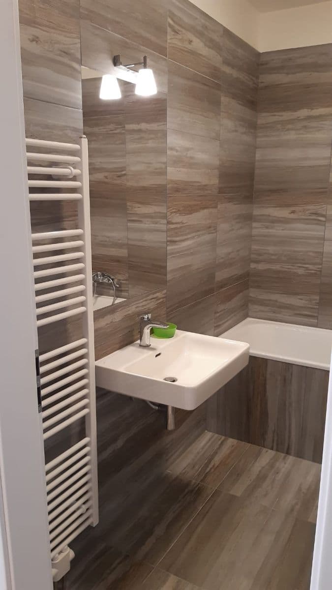 Prodej bytu 2+kk 42 m², Na Radouči, Mladá Boleslav, Středočeský kraj Prodej bytu 2+kk 42 m², Na Radouči, Mladá Boleslav, Středočeský kraj