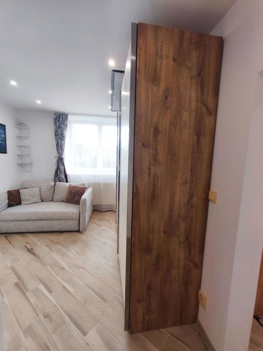 Pronájem bytu 2+1 45 m², Nymburská, Krchleby, Středočeský kraj Pronájem bytu 2+1 45 m², Nymburská, Krchleby, Středočeský kraj