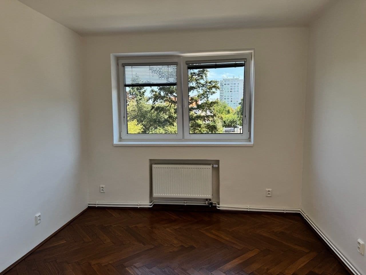 Pronájem bytu 2+kk 35 m², Pivoňková, Praha, Praha Pronájem bytu 2+kk 35 m², Pivoňková, Praha, Praha