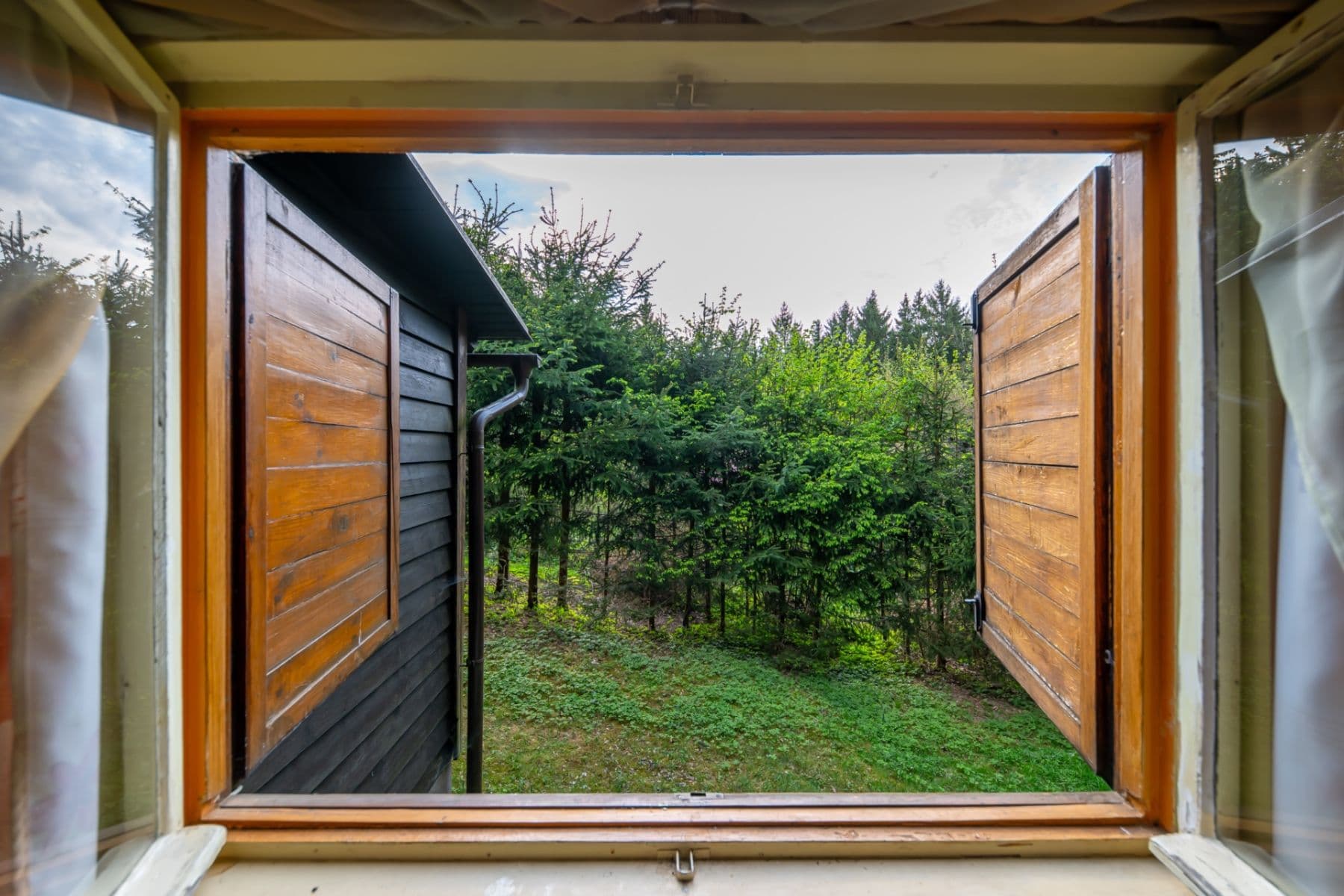 Prodej chaty, chalupy 50 m², pozemek 216 m², Březina, Ondřejov, Středočeský kraj Prodej chaty, chalupy 50 m², pozemek 216 m², Březina, Ondřejov, Středočeský kraj