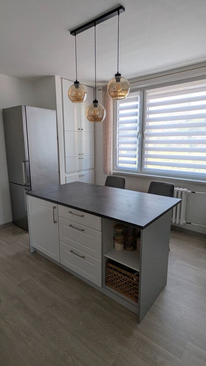 Pronájem bytu 2+1 56 m², Čechovská, Příbram, Středočeský kraj Pronájem bytu 2+1 56 m², Čechovská, Příbram, Středočeský kraj