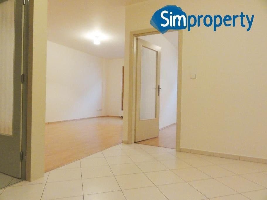 Pronájem bytu 3+1 69 m², Štítného, Praha, Praha Pronájem bytu 3+1 69 m², Štítného, Praha, Praha