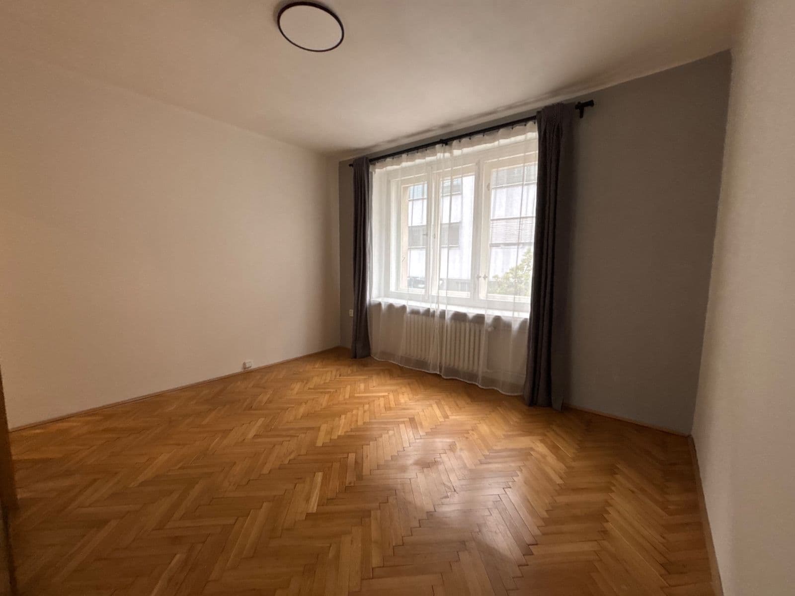 Pronájem bytu 1+kk 26 m², Kouřimská, Praha, Praha Pronájem bytu 1+kk 26 m², Kouřimská, Praha, Praha