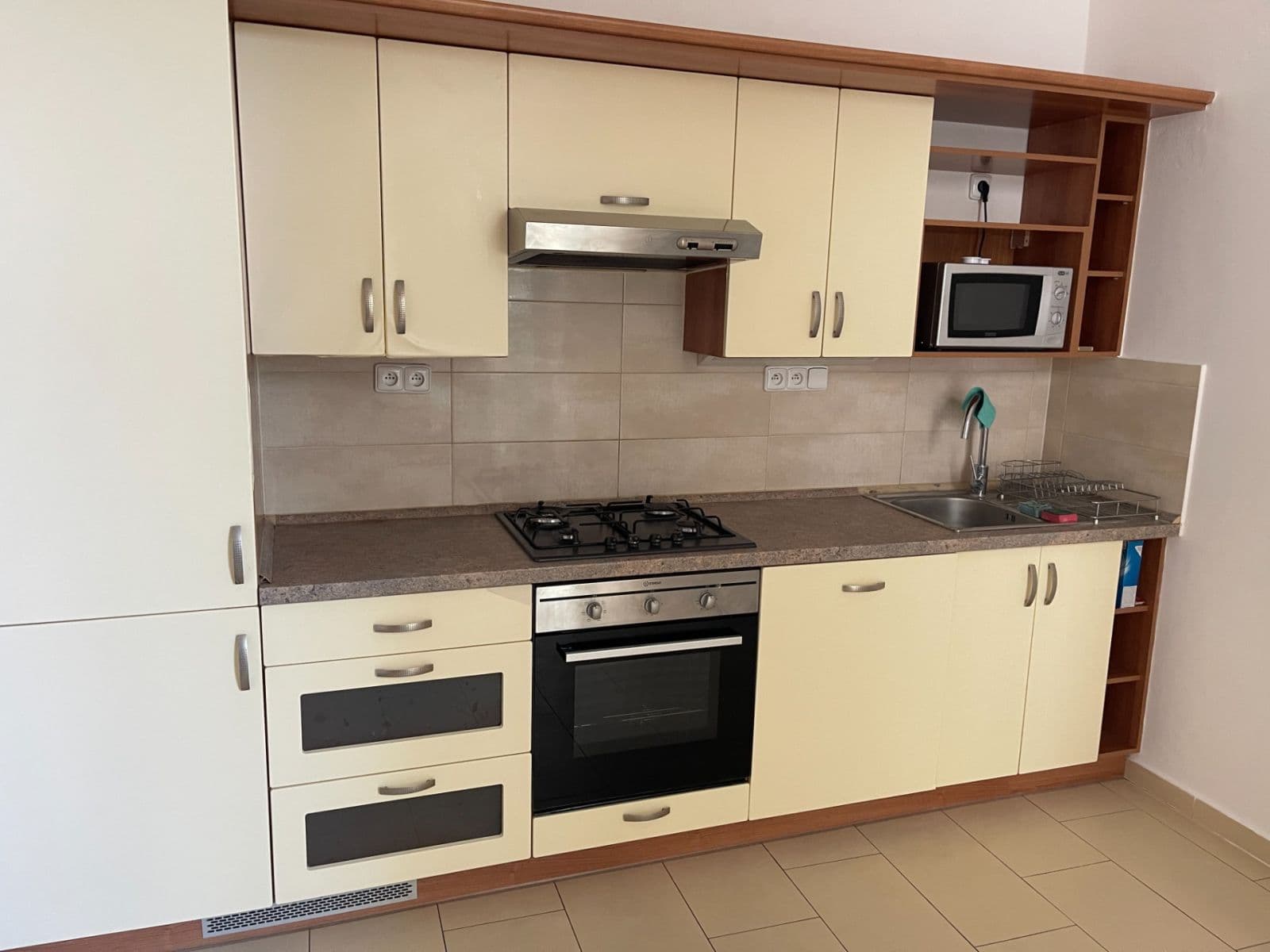 Pronájem bytu 5+1 121 m², Josefská, Brno, Jihomoravský kraj Pronájem bytu 5+1 121 m², Josefská, Brno, Jihomoravský kraj