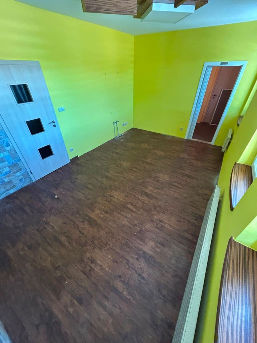 Pronájem nebytového prostoru 200 m², Náchodská, Dolní Radechová, Královéhradecký kraj Pronájem nebytového prostoru 200 m², Náchodská, Dolní Radechová, Královéhradecký kraj