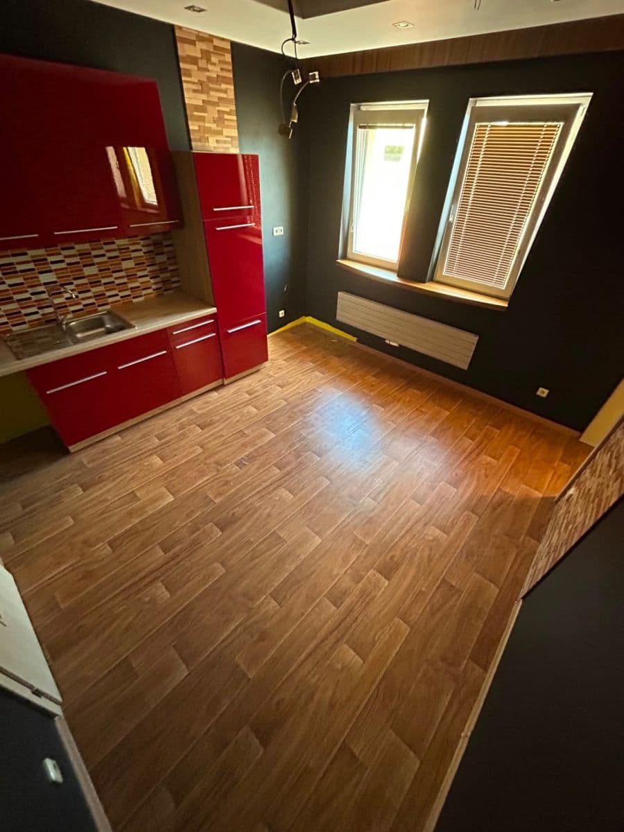 Pronájem nebytového prostoru 200 m², Náchodská, Dolní Radechová, Královéhradecký kraj Pronájem nebytového prostoru 200 m², Náchodská, Dolní Radechová, Královéhradecký kraj