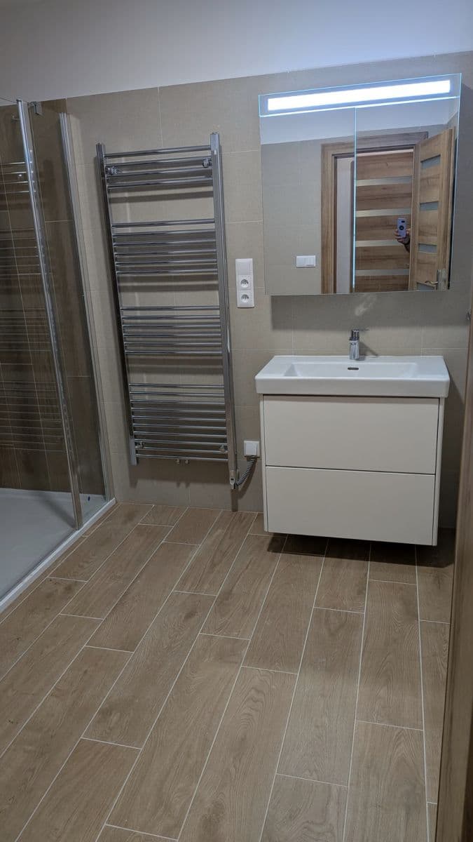 Pronájem bytu 3+kk 85 m², Na Letné, Náchod, Královéhradecký kraj Pronájem bytu 3+kk 85 m², Na Letné, Náchod, Královéhradecký kraj