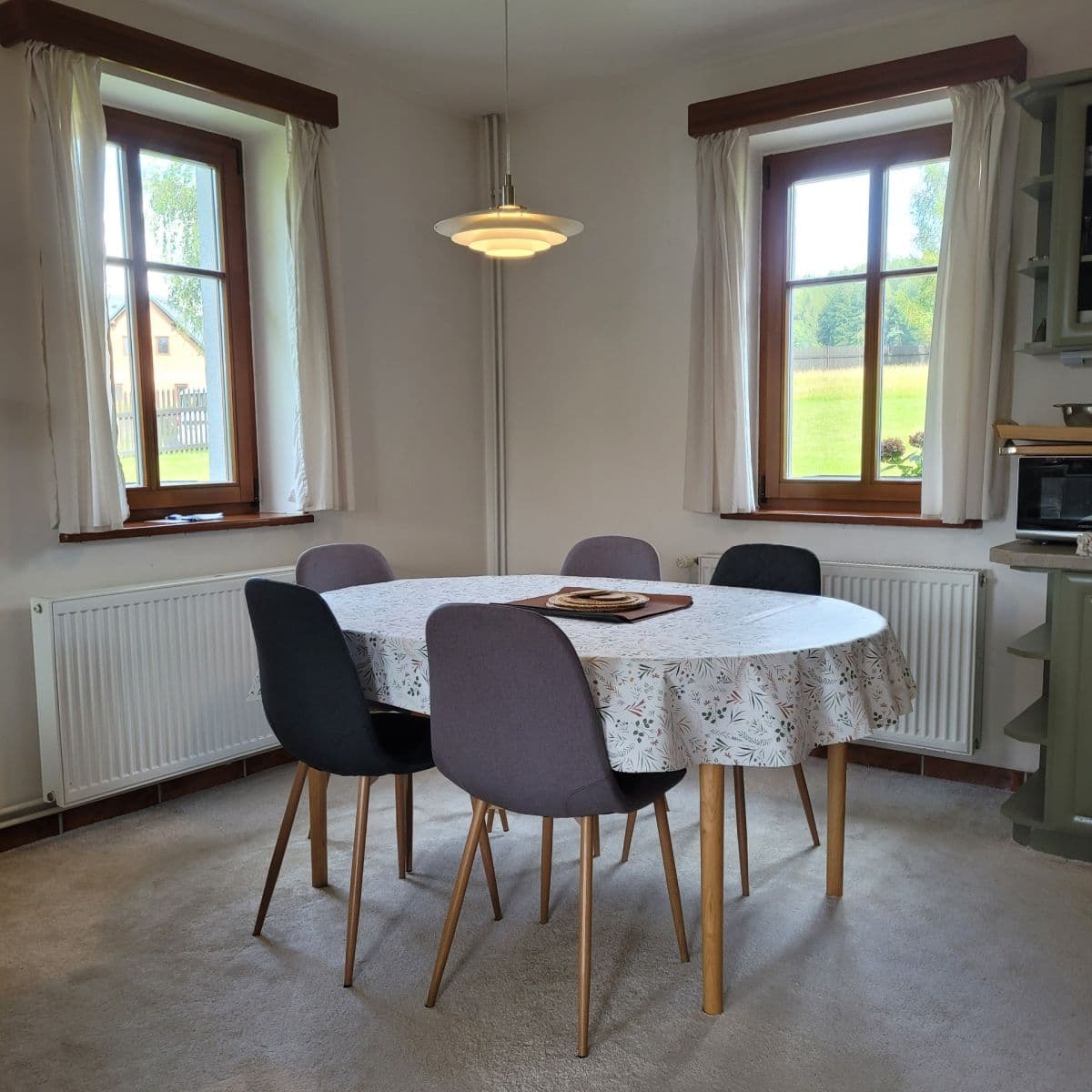 Pronájem domu 260 m², pozemek 3.000 m², Velký Šenov, Ústecký kraj Pronájem domu 260 m², pozemek 3.000 m², Velký Šenov, Ústecký kraj