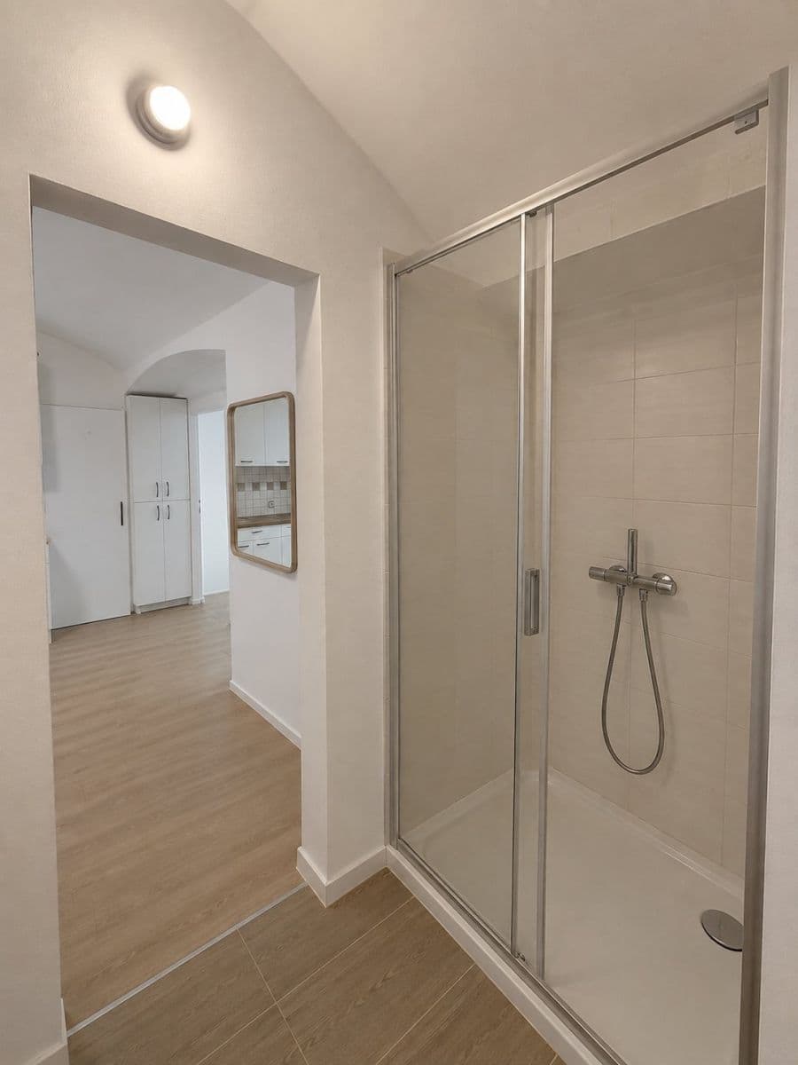 Prodej bytu 2+1 58 m², Andrštova, Praha, Praha Prodej bytu 2+1 58 m², Andrštova, Praha, Praha