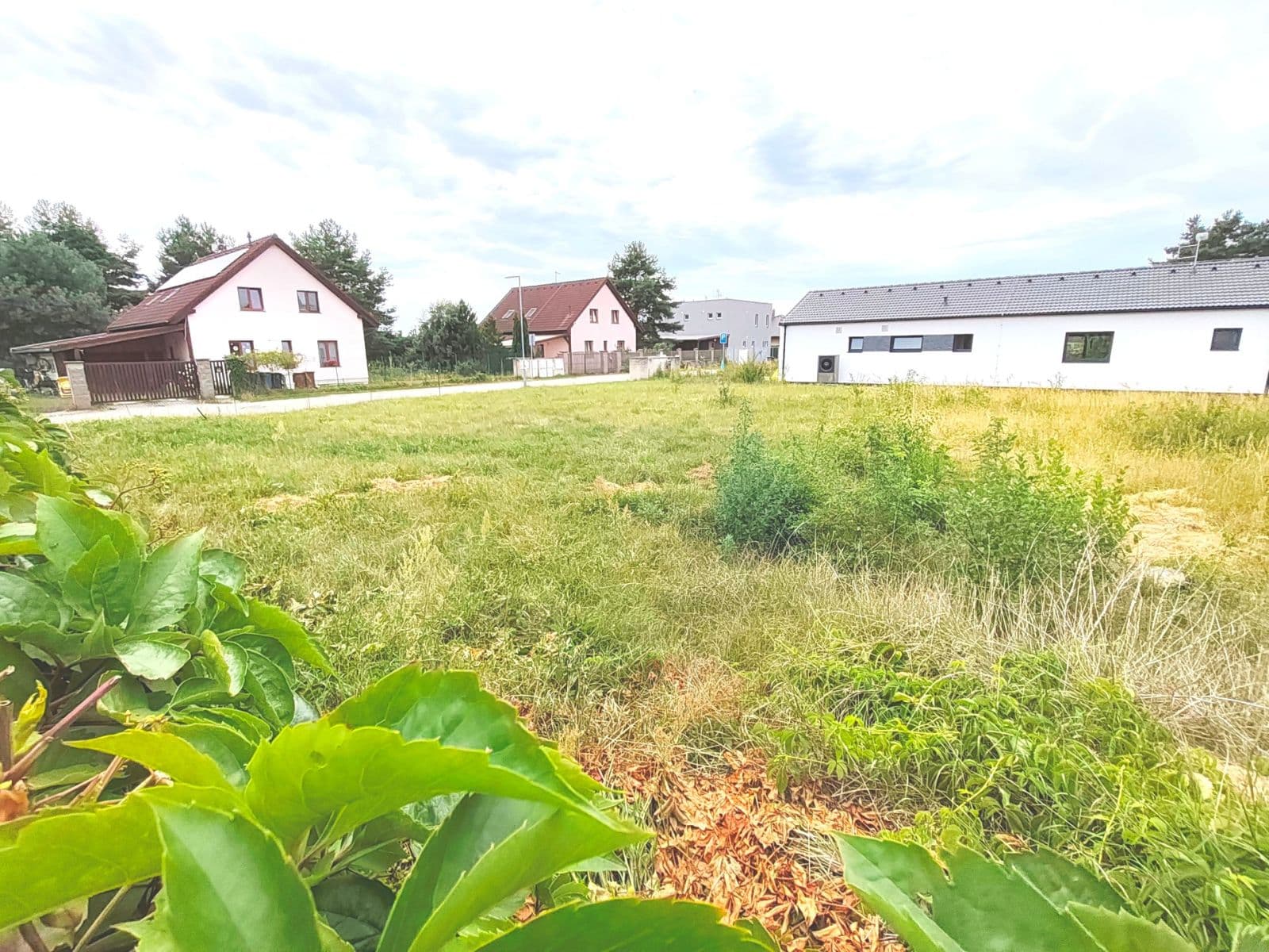 Prodej pozemku 996 m², V Průhonu, Zvěřínek, Středočeský kraj Prodej pozemku 996 m², V Průhonu, Zvěřínek, Středočeský kraj
