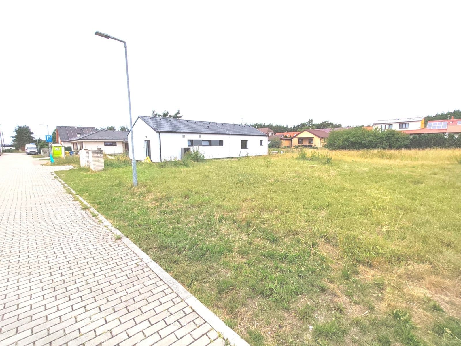 Prodej pozemku 996 m², V Průhonu, Zvěřínek, Středočeský kraj Prodej pozemku 996 m², V Průhonu, Zvěřínek, Středočeský kraj