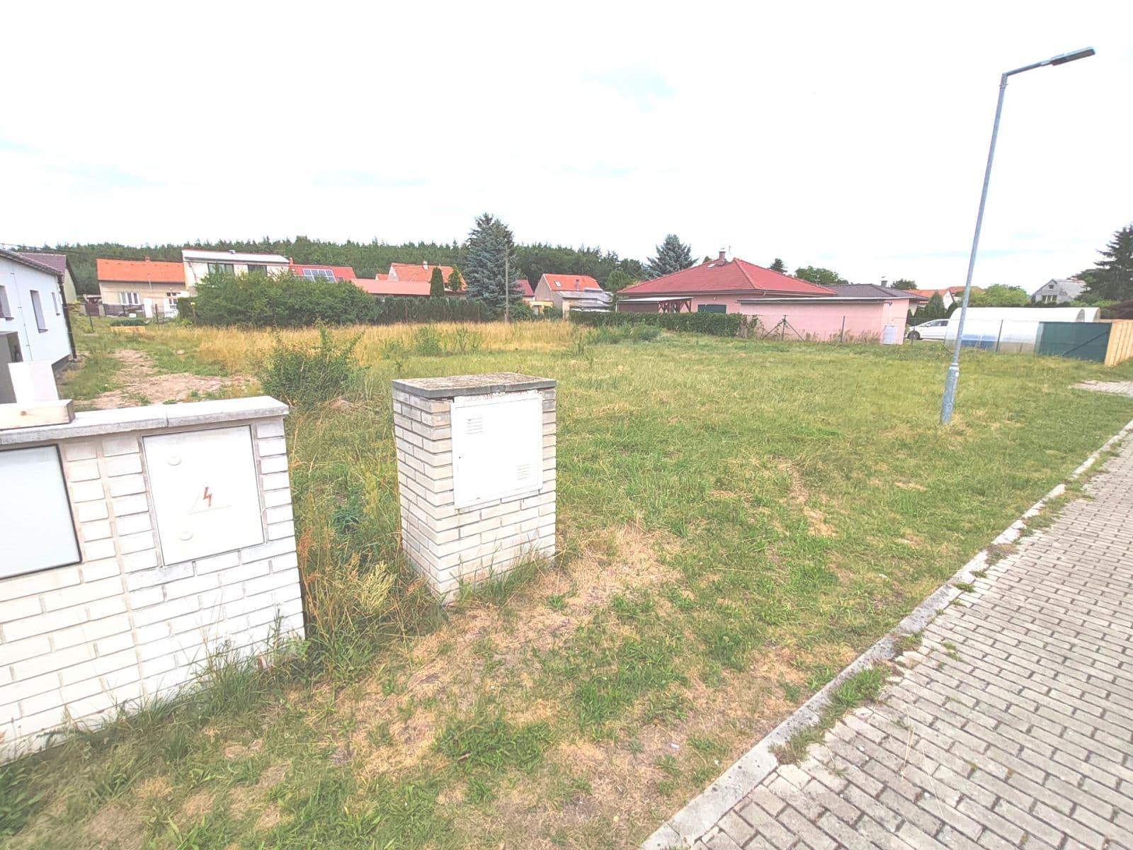 Prodej pozemku 996 m², V Průhonu, Zvěřínek, Středočeský kraj Prodej pozemku 996 m², V Průhonu, Zvěřínek, Středočeský kraj