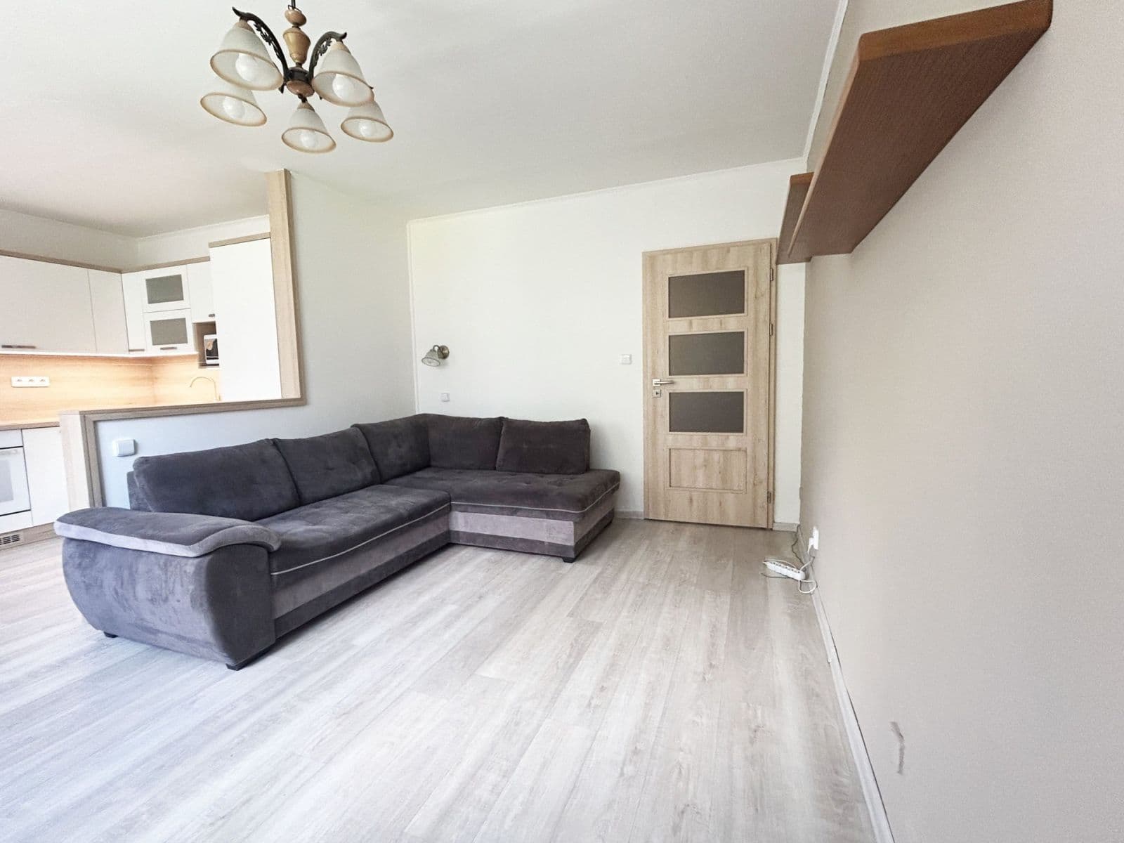 Pronájem bytu 3+kk 56 m², Ostravská, Kladno, Středočeský kraj Pronájem bytu 3+kk 56 m², Ostravská, Kladno, Středočeský kraj