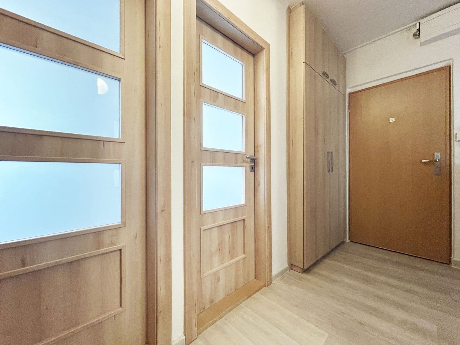 Pronájem bytu 3+kk 56 m², Ostravská, Kladno, Středočeský kraj Pronájem bytu 3+kk 56 m², Ostravská, Kladno, Středočeský kraj
