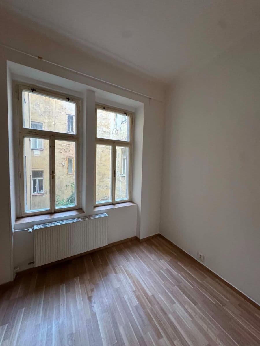 Pronájem bytu 2+kk 47 m², Bezručova, Plzeň, Plzeňský kraj Pronájem bytu 2+kk 47 m², Bezručova, Plzeň, Plzeňský kraj