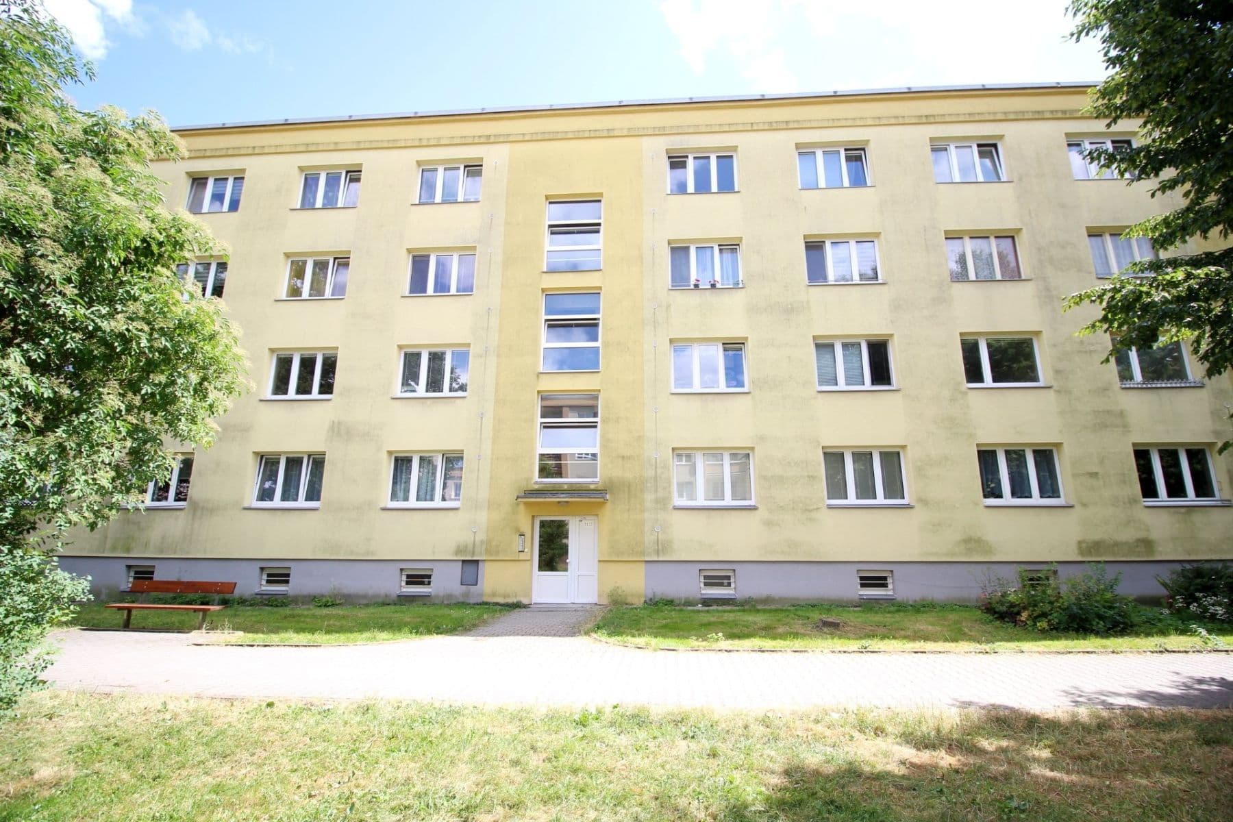 Pronájem bytu 2+kk 73 m², Vitry, Kladno, Středočeský kraj Pronájem bytu 2+kk 73 m², Vitry, Kladno, Středočeský kraj
