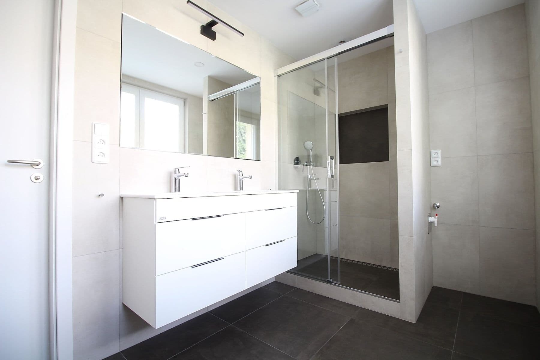 Pronájem bytu 2+kk 73 m², Vitry, Kladno, Středočeský kraj Pronájem bytu 2+kk 73 m², Vitry, Kladno, Středočeský kraj