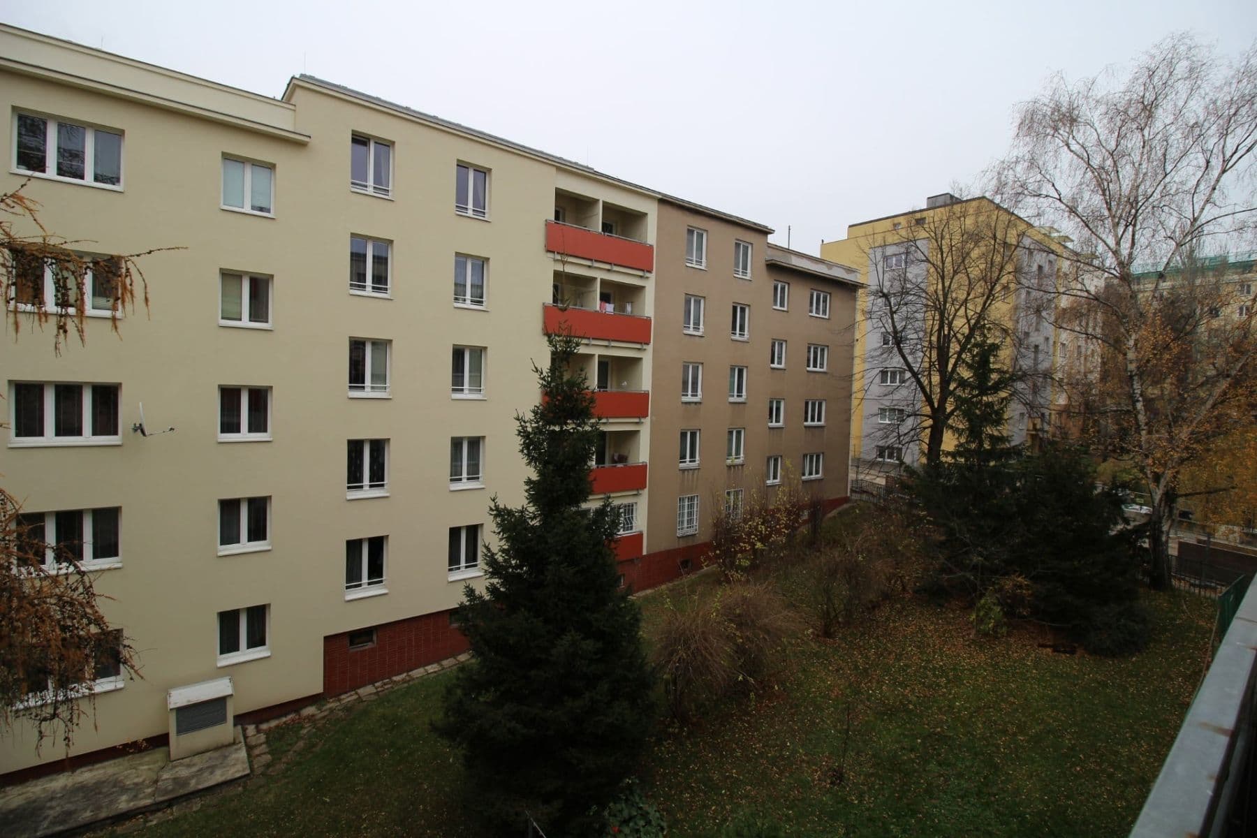 Pronájem bytu 2+1 50 m², Mládeže, Praha, Praha Pronájem bytu 2+1 50 m², Mládeže, Praha, Praha