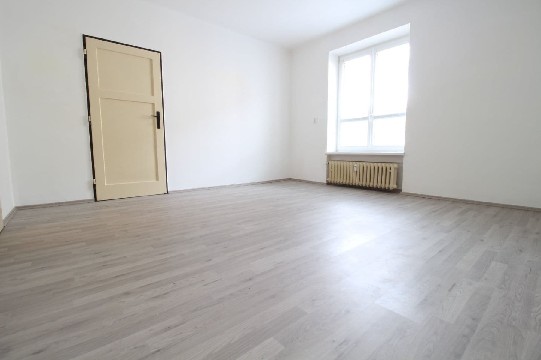 Pronájem bytu 2+1 50 m², Mládeže, Praha, Praha Pronájem bytu 2+1 50 m², Mládeže, Praha, Praha