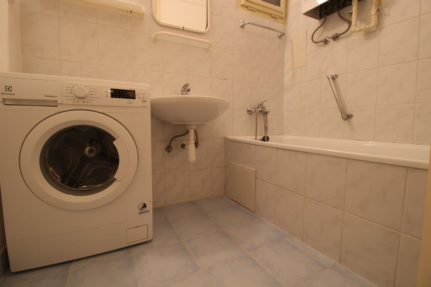 Pronájem bytu 2+1 50 m², Mládeže, Praha, Praha Pronájem bytu 2+1 50 m², Mládeže, Praha, Praha