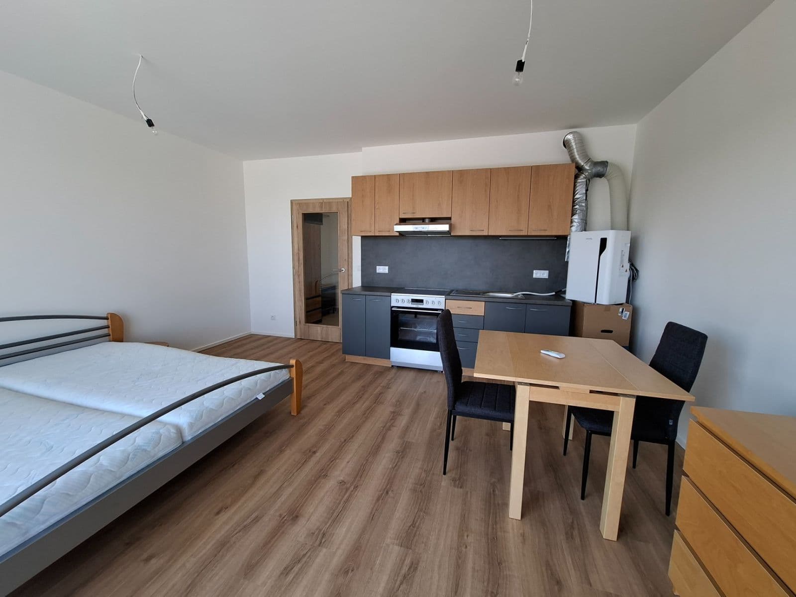 Pronájem bytu 1+kk 32 m², Řepova, Brno, Jihomoravský kraj Pronájem bytu 1+kk 32 m², Řepova, Brno, Jihomoravský kraj