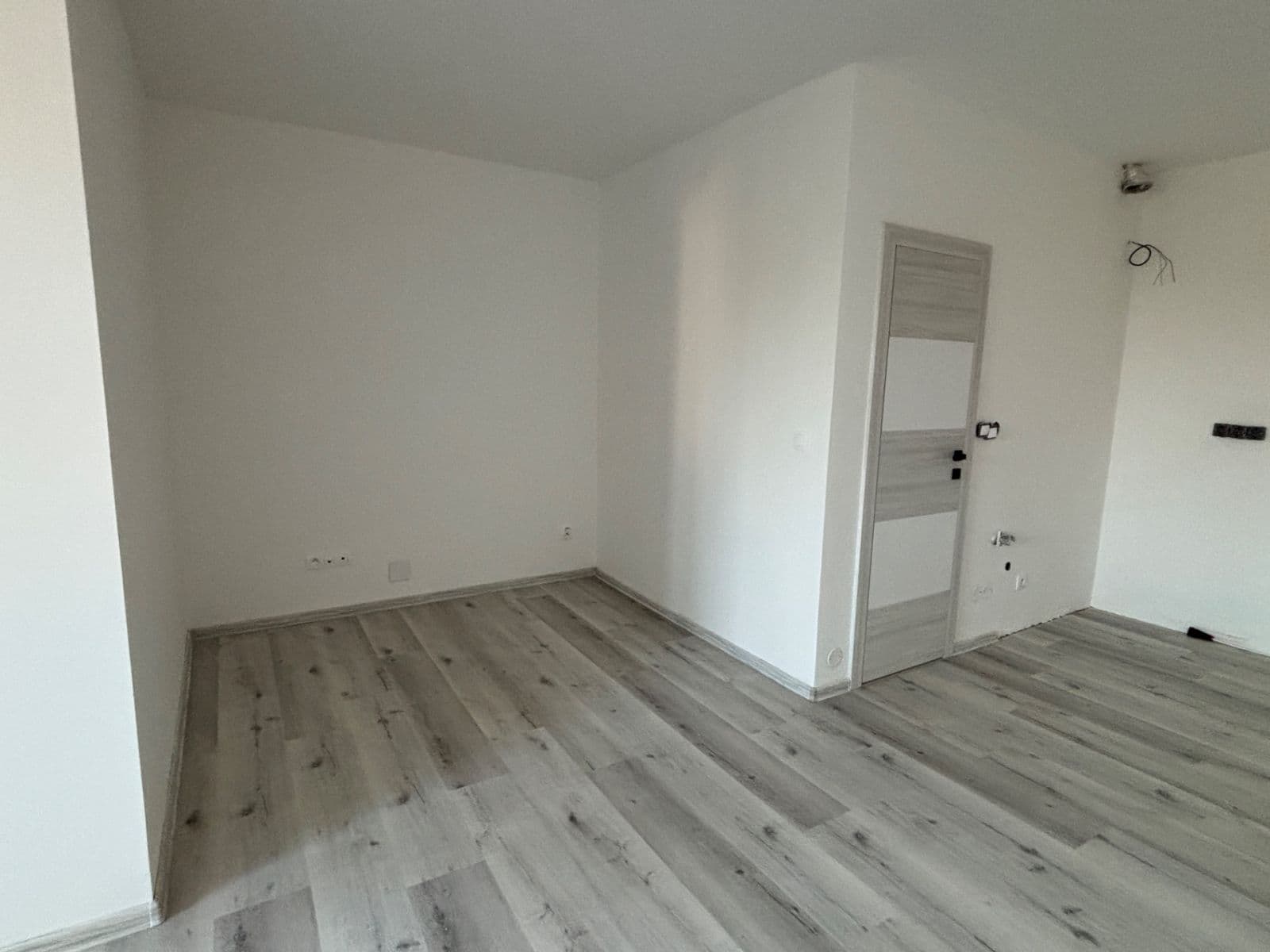 Pronájem bytu 1+kk 38 m², Táborská, Brno, Jihomoravský kraj Pronájem bytu 1+kk 38 m², Táborská, Brno, Jihomoravský kraj