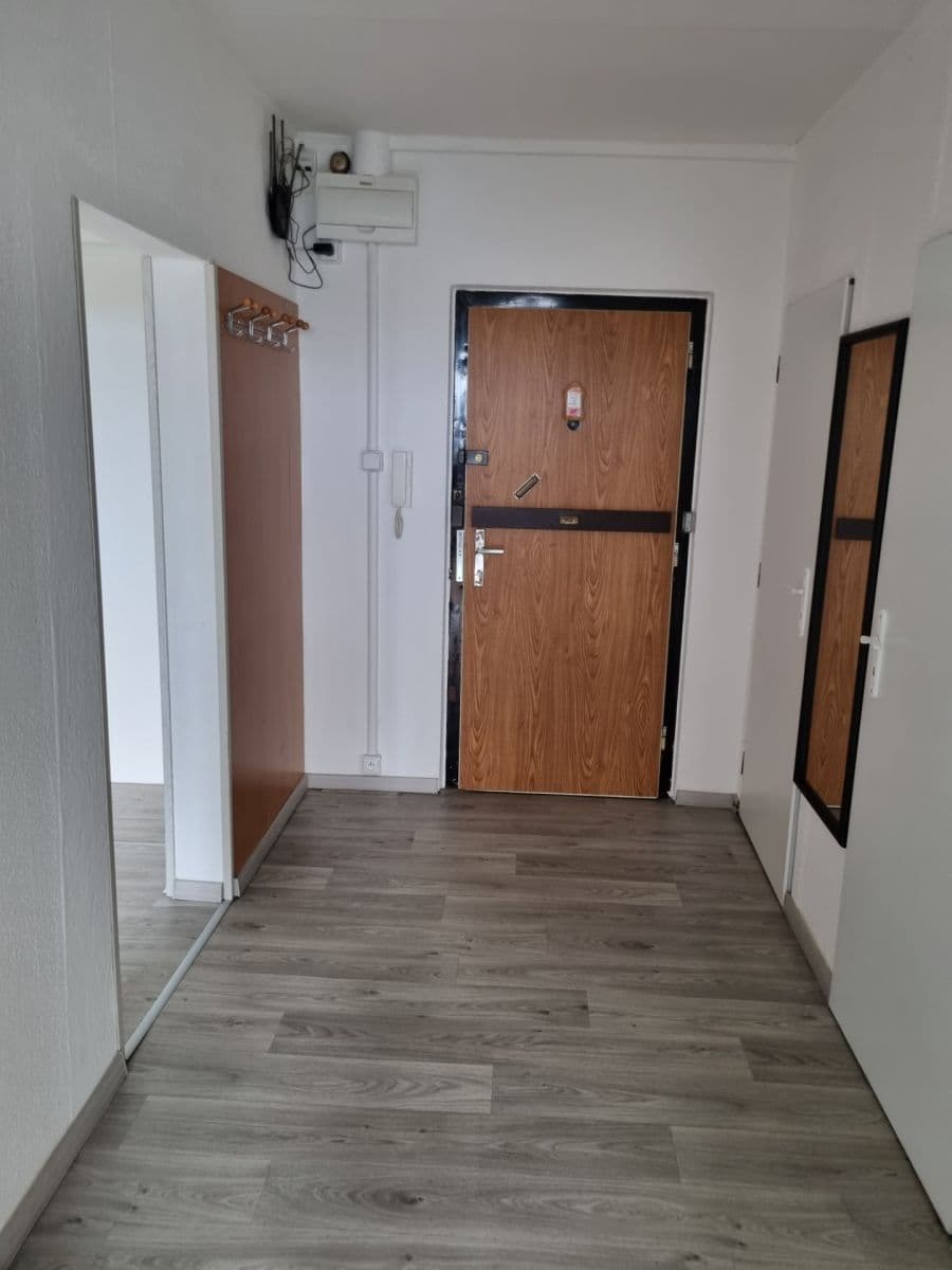 Pronájem bytu 3+kk 63 m², Hněvkovského, Praha, Praha Pronájem bytu 3+kk 63 m², Hněvkovského, Praha, Praha