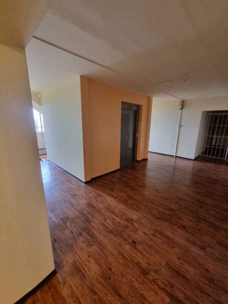 Pronájem bytu 3+kk 63 m², Hněvkovského, Praha, Praha Pronájem bytu 3+kk 63 m², Hněvkovského, Praha, Praha