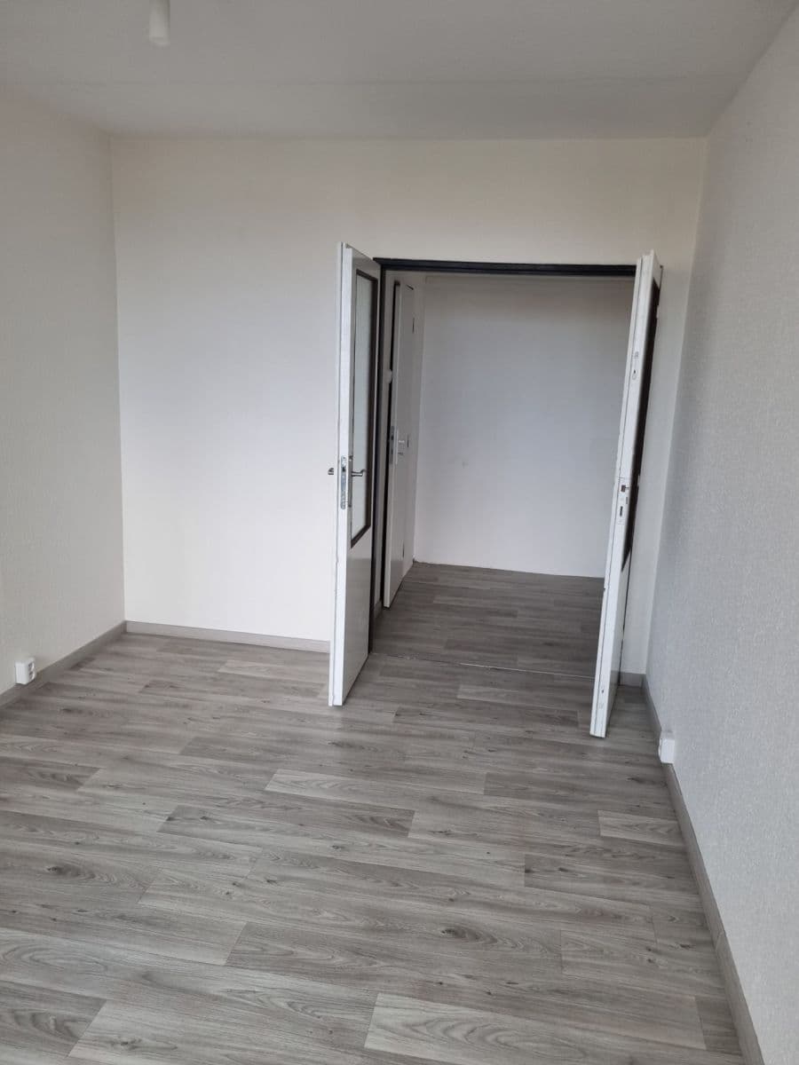 Pronájem bytu 3+kk 63 m², Hněvkovského, Praha, Praha Pronájem bytu 3+kk 63 m², Hněvkovského, Praha, Praha