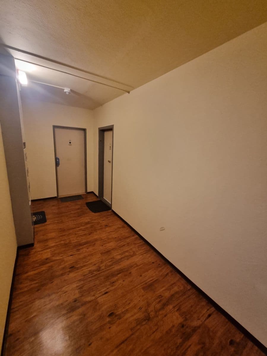 Pronájem bytu 3+kk 63 m², Hněvkovského, Praha, Praha Pronájem bytu 3+kk 63 m², Hněvkovského, Praha, Praha