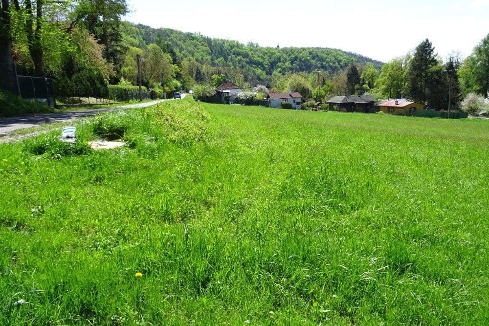 Prodej pozemku 5.502 m², Lštění, Středočeský kraj Prodej pozemku 5.502 m², Lštění, Středočeský kraj