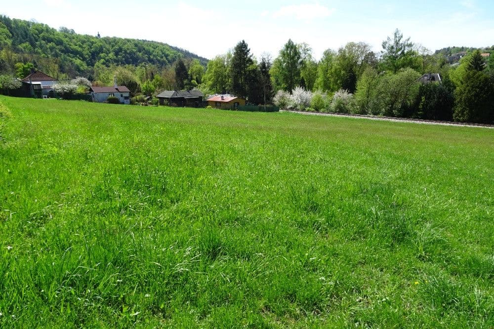 Prodej pozemku 5.502 m², Lštění, Středočeský kraj Prodej pozemku 5.502 m², Lštění, Středočeský kraj