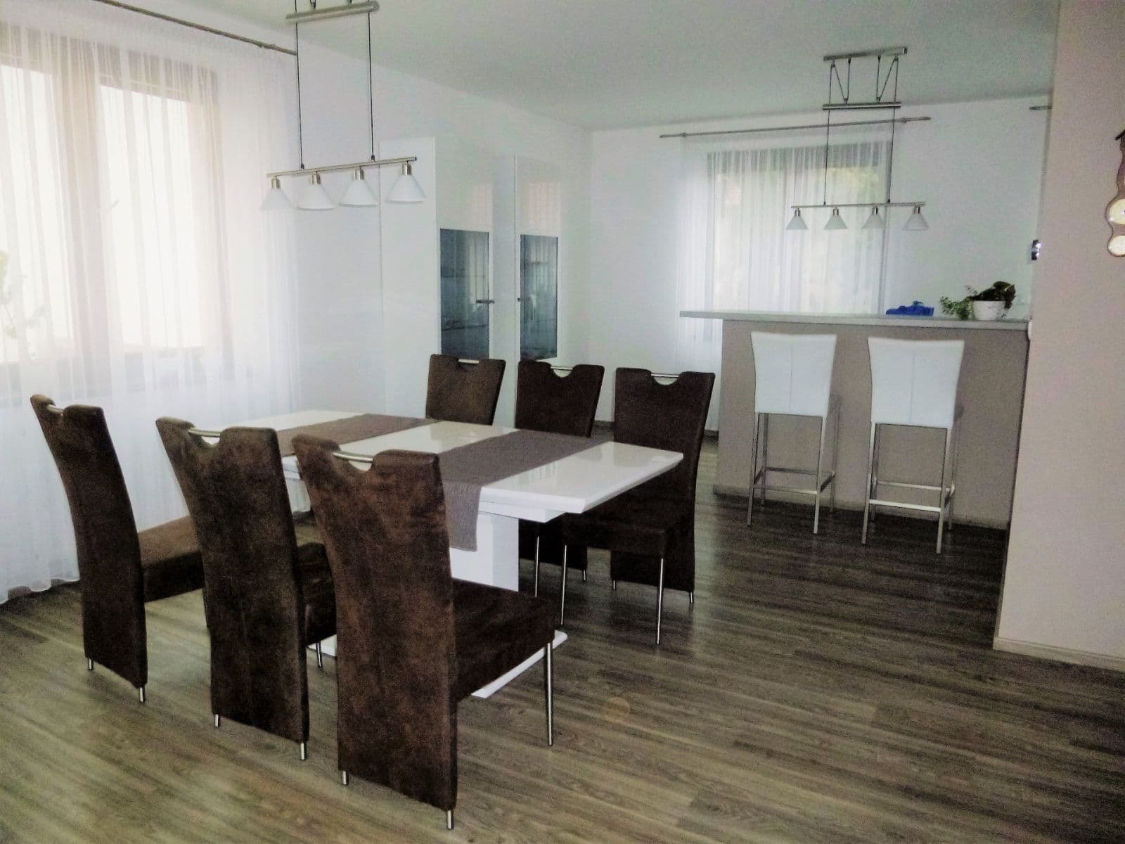 Pronájem domu 295 m², pozemek 425 m², Bosonožské náměstí, Brno, Jihomoravský kraj Pronájem domu 295 m², pozemek 425 m², Bosonožské náměstí, Brno, Jihomoravský kraj