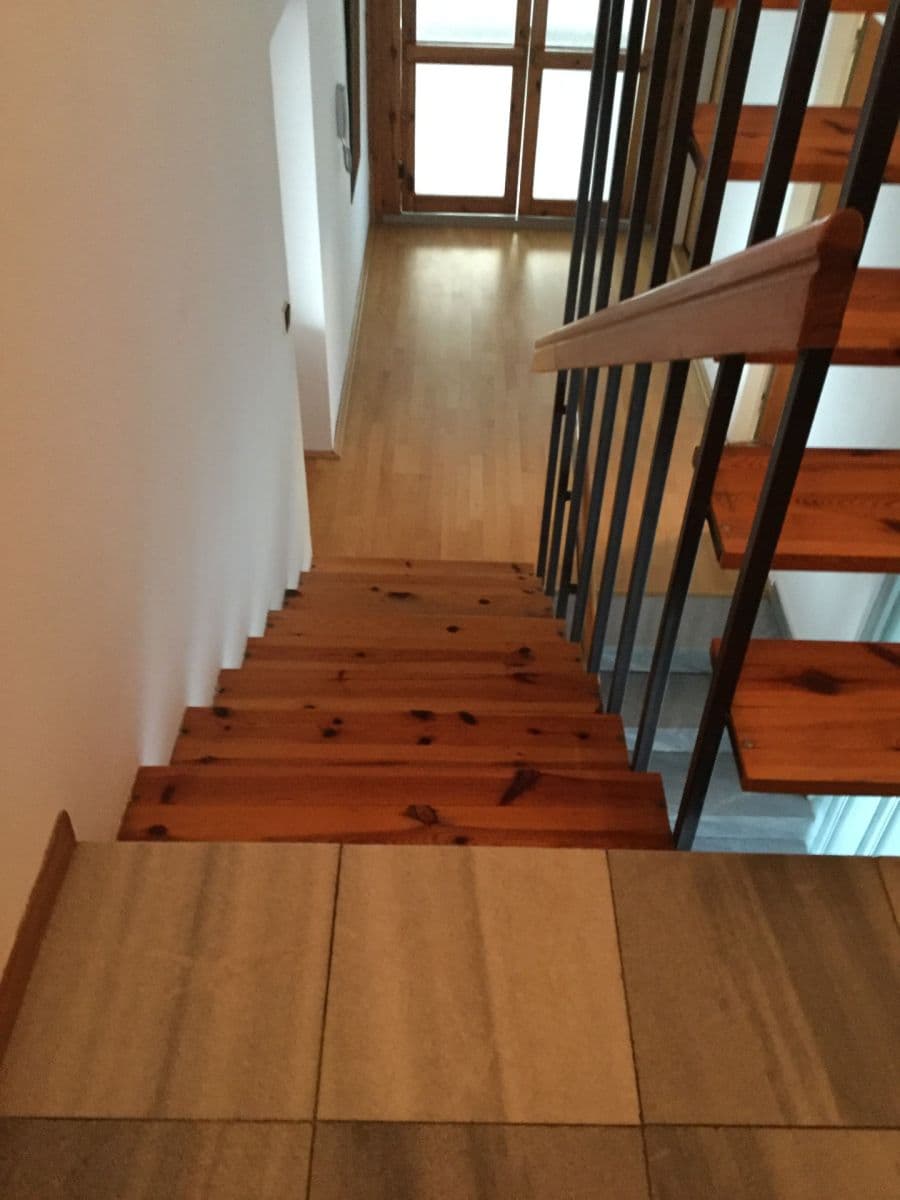 Pronájem domu 295 m², pozemek 425 m², Bosonožské náměstí, Brno, Jihomoravský kraj Pronájem domu 295 m², pozemek 425 m², Bosonožské náměstí, Brno, Jihomoravský kraj