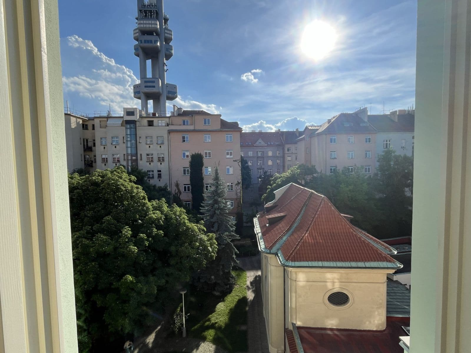 Pronájem bytu 1+kk 18 m², Bořivojova, Praha, Praha Pronájem bytu 1+kk 18 m², Bořivojova, Praha, Praha