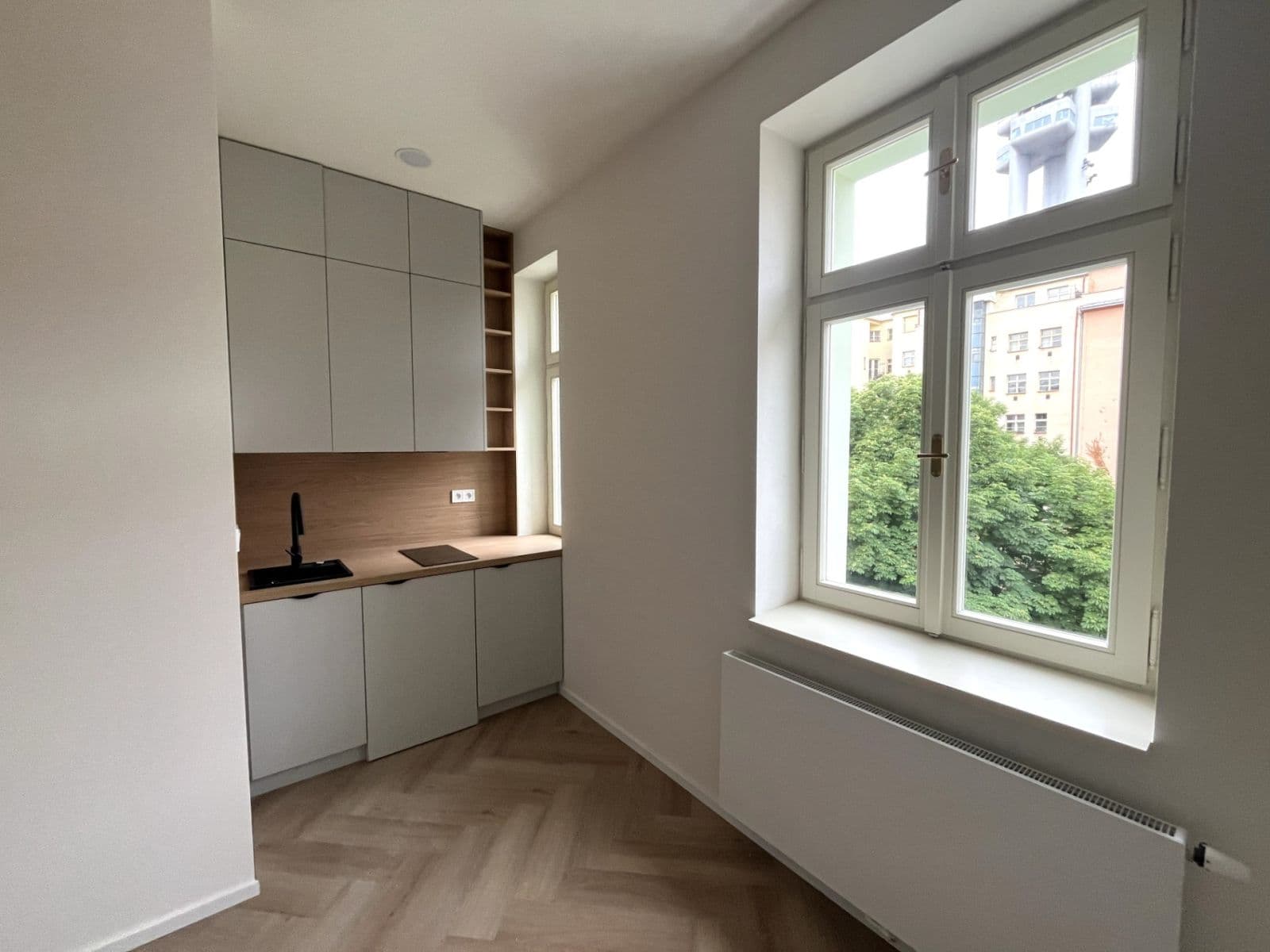 Pronájem bytu 1+kk 18 m², Bořivojova, Praha, Praha Pronájem bytu 1+kk 18 m², Bořivojova, Praha, Praha